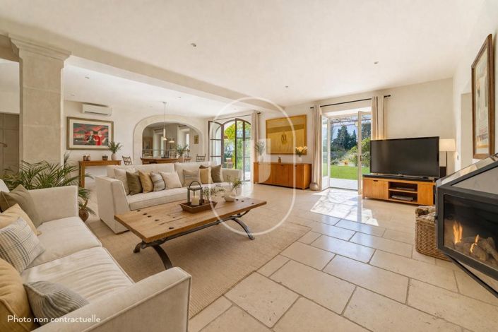 Image No.4-4 Bed House for sale