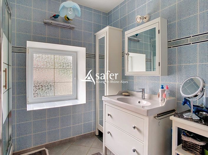 Image No.7-6 Bed House for sale