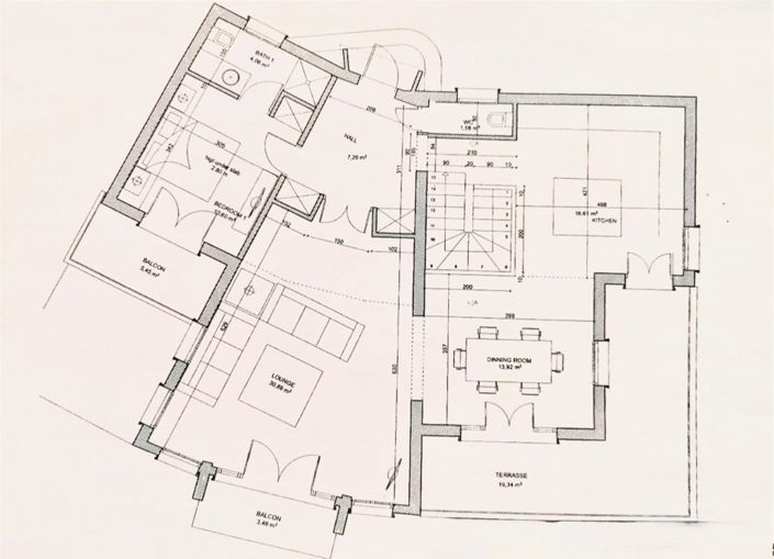 Image No.20-4 Bed House for sale