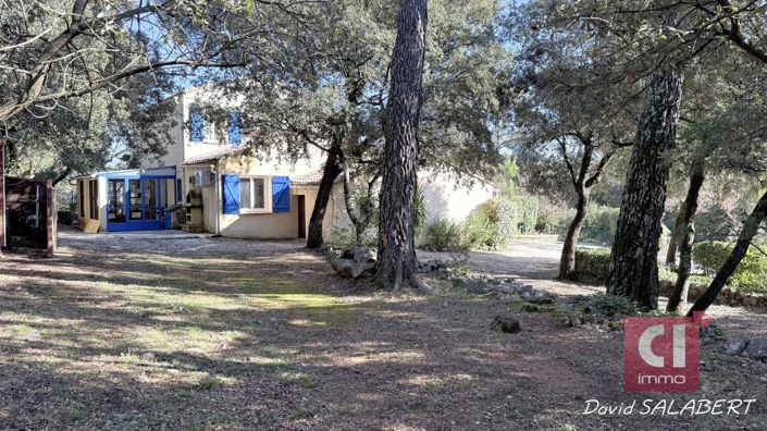 Image No.3-4 Bed House for sale