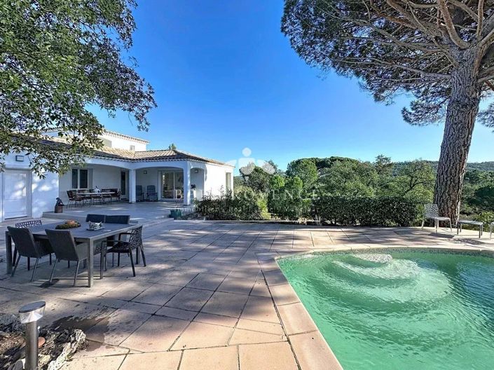 Image No.21-3 Bed House for sale