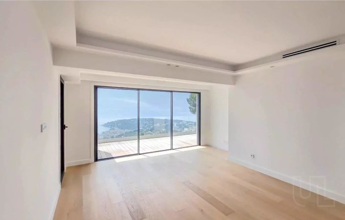 Image No.16-4 Bed House for sale