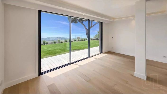 Image No.17-4 Bed House for sale