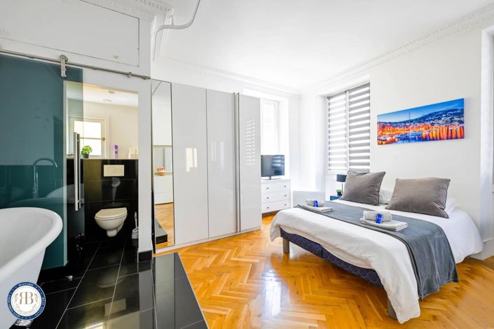 Image No.11-2 Bed Apartment for sale