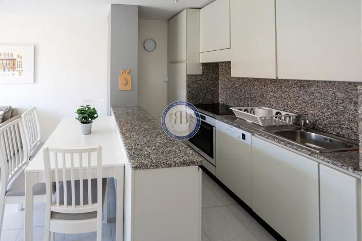 Image No.9-2 Bed Apartment for sale