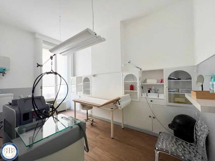 Image No.22-Maison à vendre à Paris