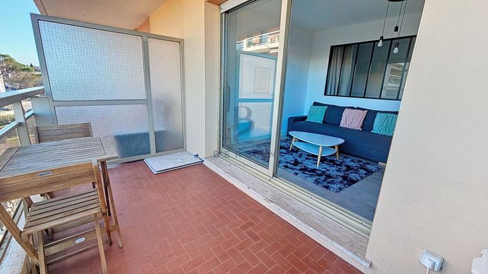 Image No.4-Appartement de 1 chambre à vendre à Saint-Raphael