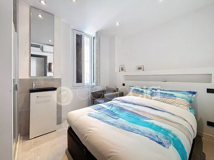 Image No.8-2 Bed Apartment for sale