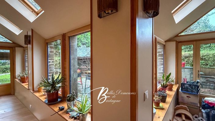 Image No.13-6 Bed House for sale