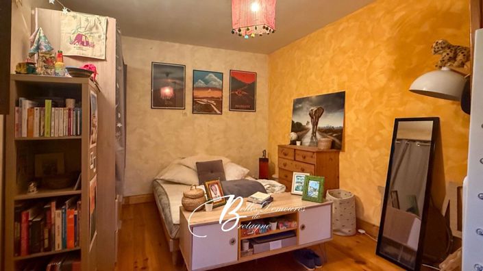 Image No.14-6 Bed House for sale