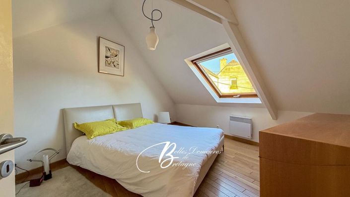 Image No.14-6 Bed House for sale