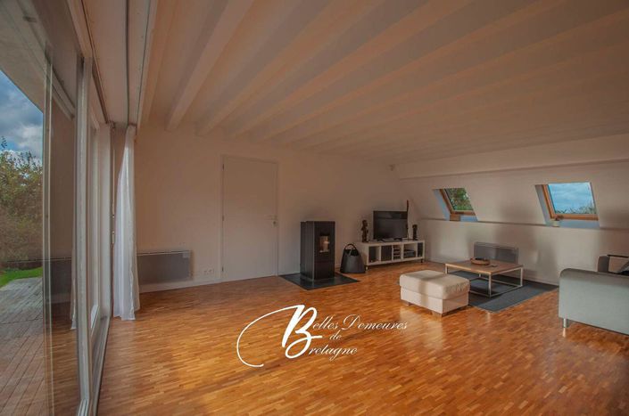 Image No.10-4 Bed House for sale