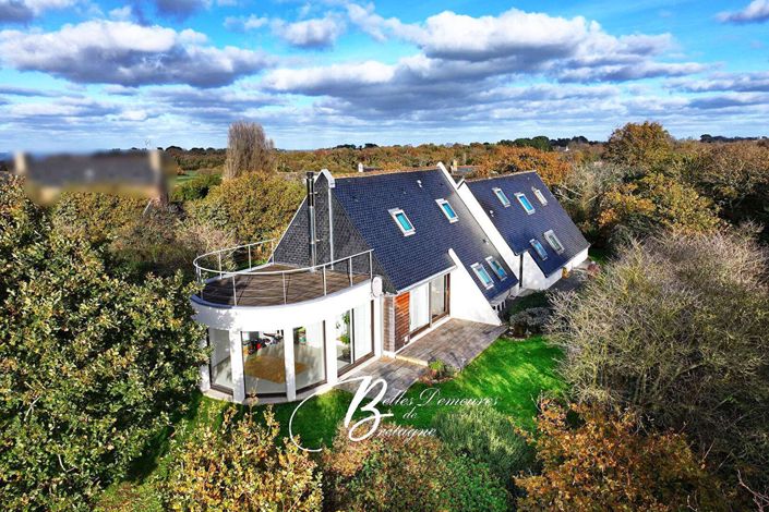 Image No.2-4 Bed House for sale