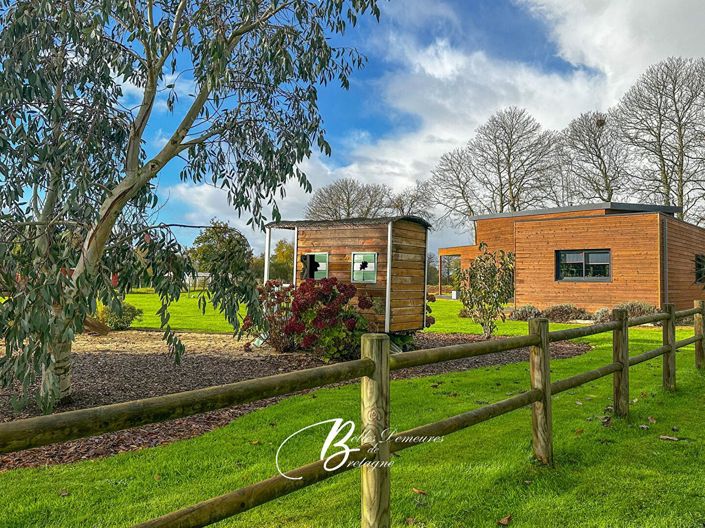 Image No.17-5 Bed House for sale