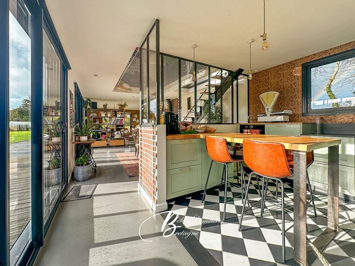 Image No.5-5 Bed House for sale