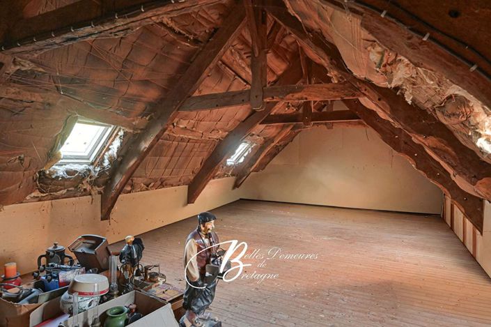 Image No.18-4 Bed House for sale