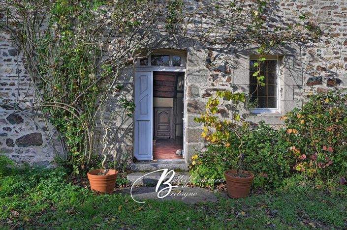 Image No.4-4 Bed House for sale