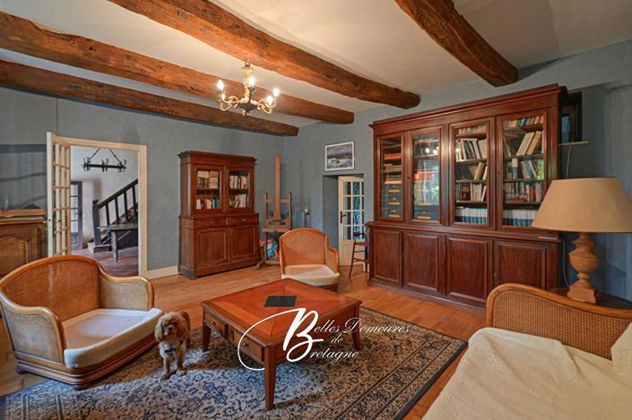 Image No.6-4 Bed House for sale