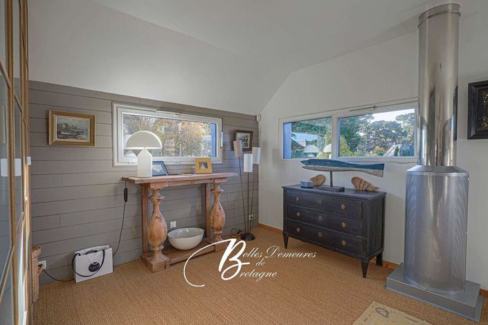 Image No.18-4 Bed House for sale