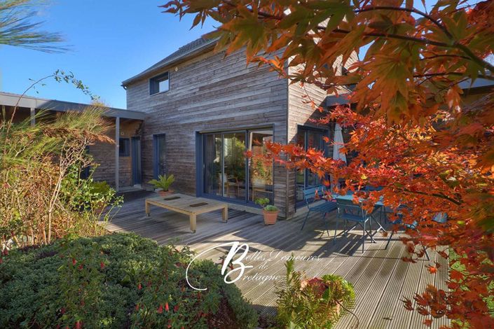 Image No.2-4 Bed House for sale