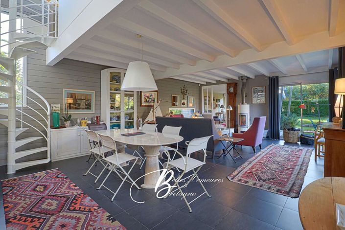 Image No.3-4 Bed House for sale