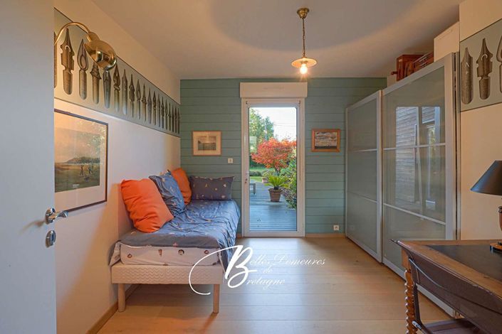 Image No.9-4 Bed House for sale