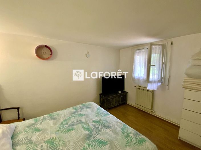 Image No.10-4 Bed House for sale