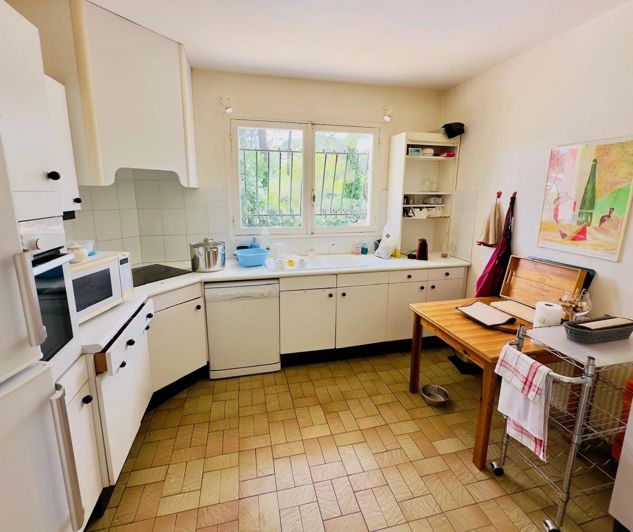 Image No.11-House for sale