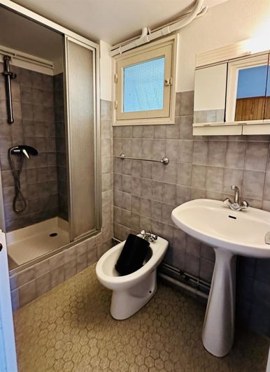 Image No.19-House for sale