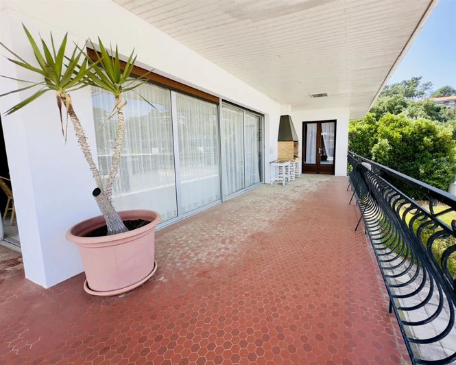 Image No.25-House for sale