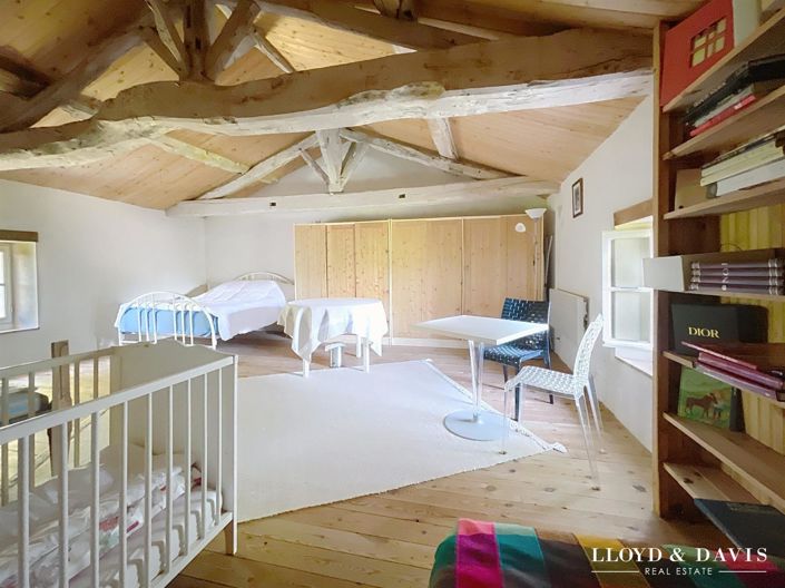 Image No.13-3 Bed House for sale