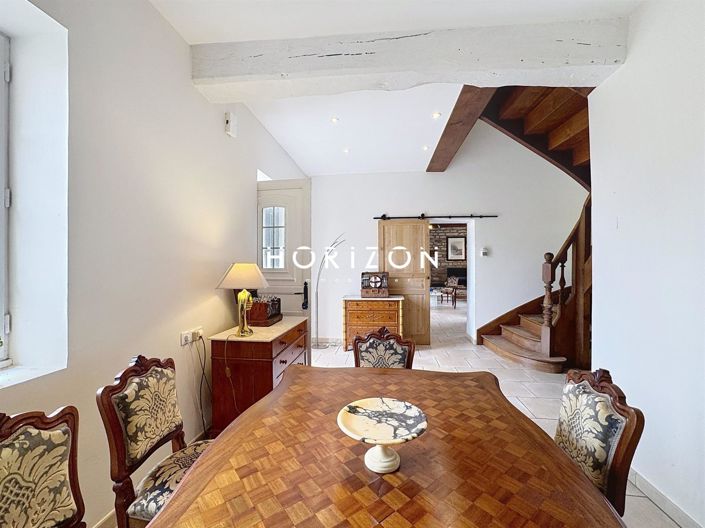 Image No.18-5 Bed House for sale