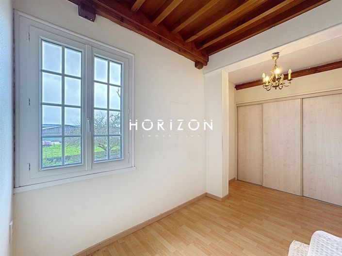 Image No.24-5 Bed House for sale