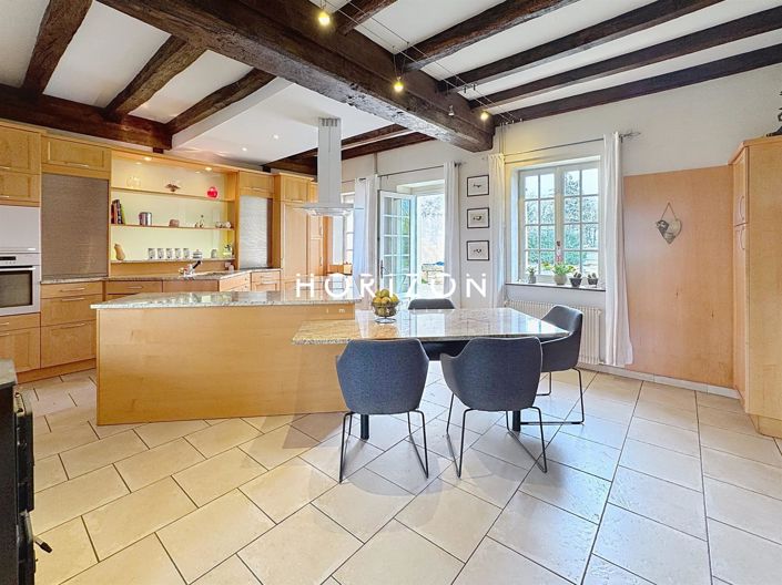 Image No.5-5 Bed House for sale