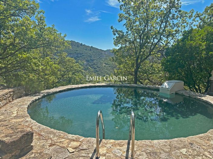 Image No.8-3 Bed House for sale