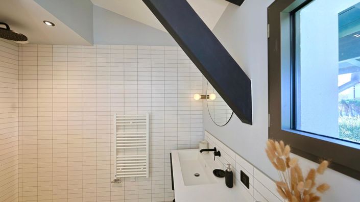 Image No.16-4 Bed House for sale