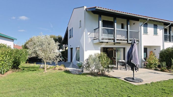 Image No.18-4 Bed House for sale