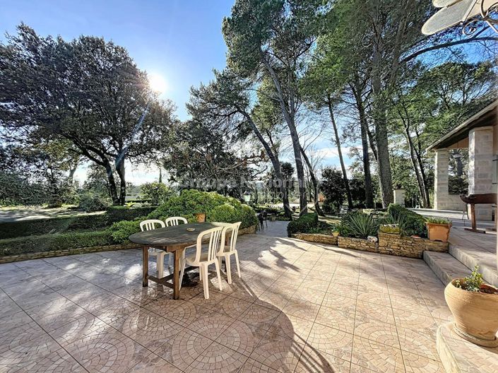 Image No.3-4 Bed Property for sale