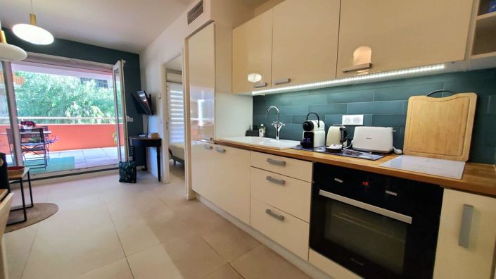 Image No.2-Appartement de 1 chambre à vendre à Antibes