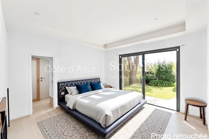 Image No.18-3 Bed House for sale