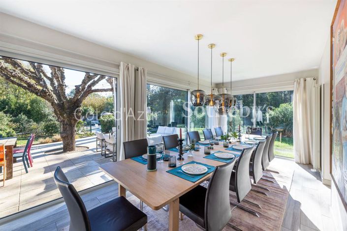 Image No.10-7 Bed House for sale