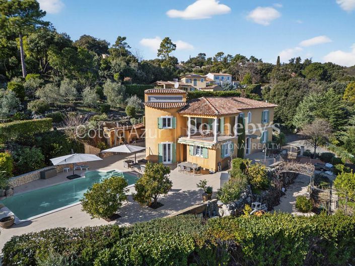 Image No.3-Maison de 4 chambres à vendre à Montauroux