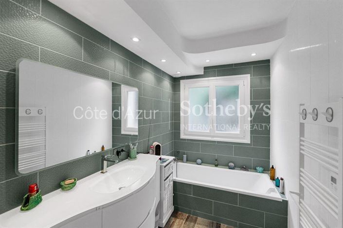 Image No.13-4 Bed House for sale