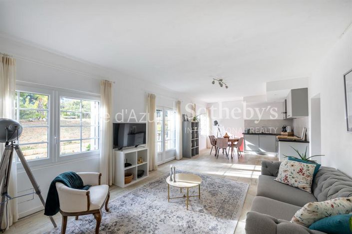 Image No.19-7 Bed House for sale