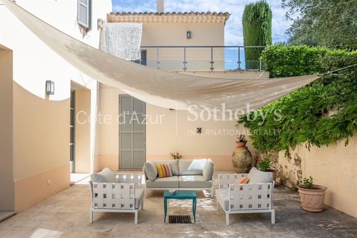 Image No.14-7 Bed House for sale