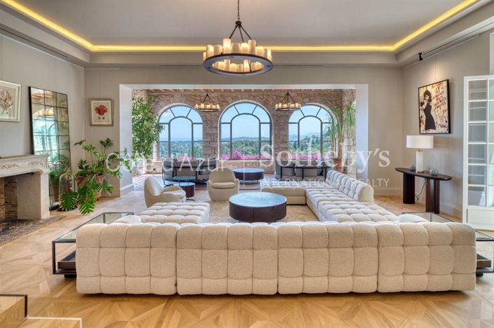 Image No.16-Propriété de 12 chambres à vendre à Mougins