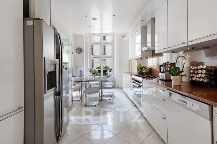 Image No.8-4 Bed Apartment for sale