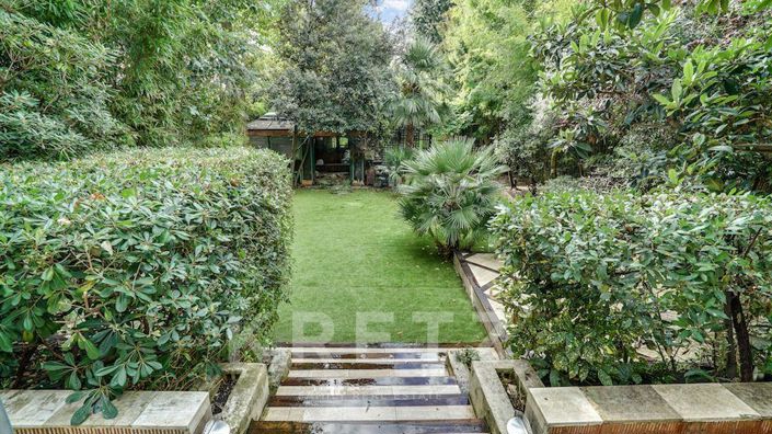 Image No.3-Propriété de 6 chambres à vendre à Paris