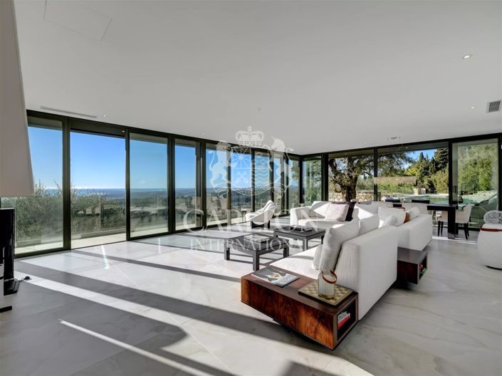 Image No.11-4 Bed House for sale