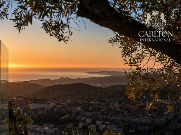 Image No.7-4 Bed House for sale